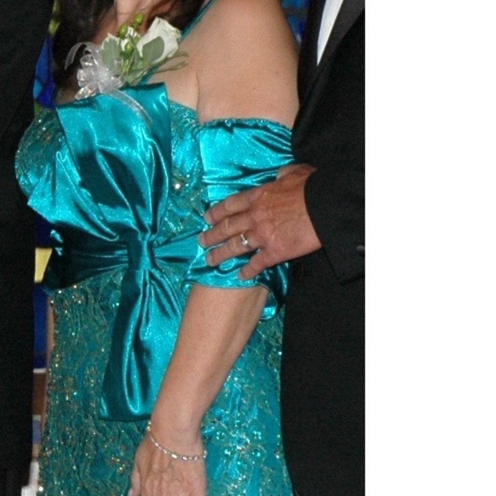 Prom, wedding or evening gown size 12, Royal Queen - Picture 2 of 2